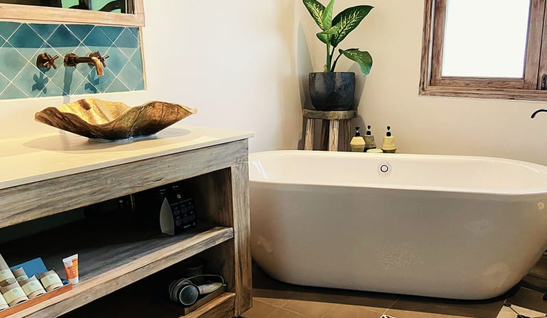 Sailing Club Resort Mui Ne - Four Bedroom Villa Bathroom